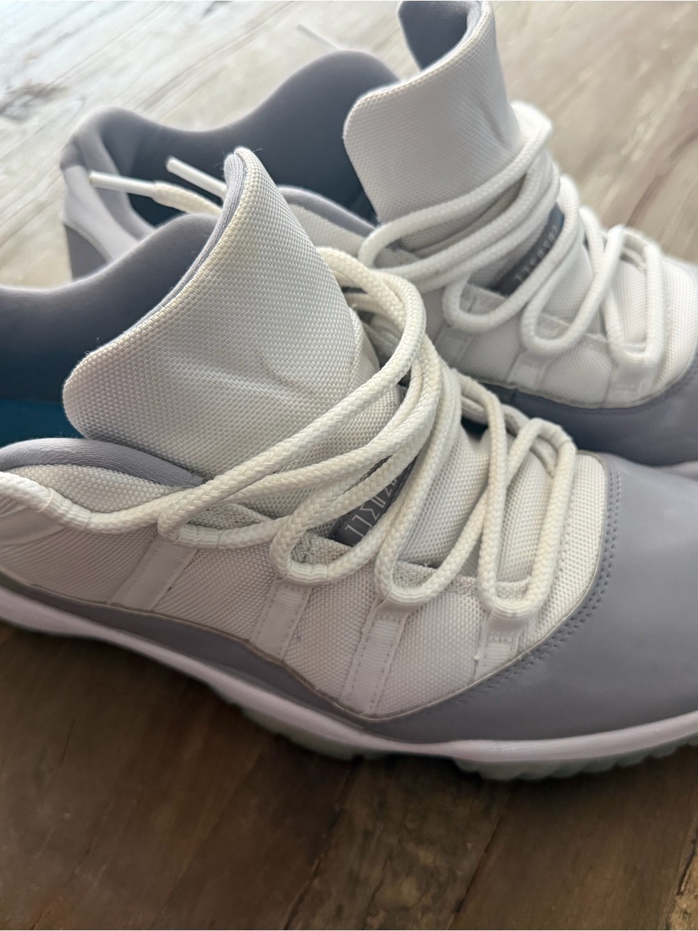 Jordan 11 low White and Light Gray High-Top Sneakers